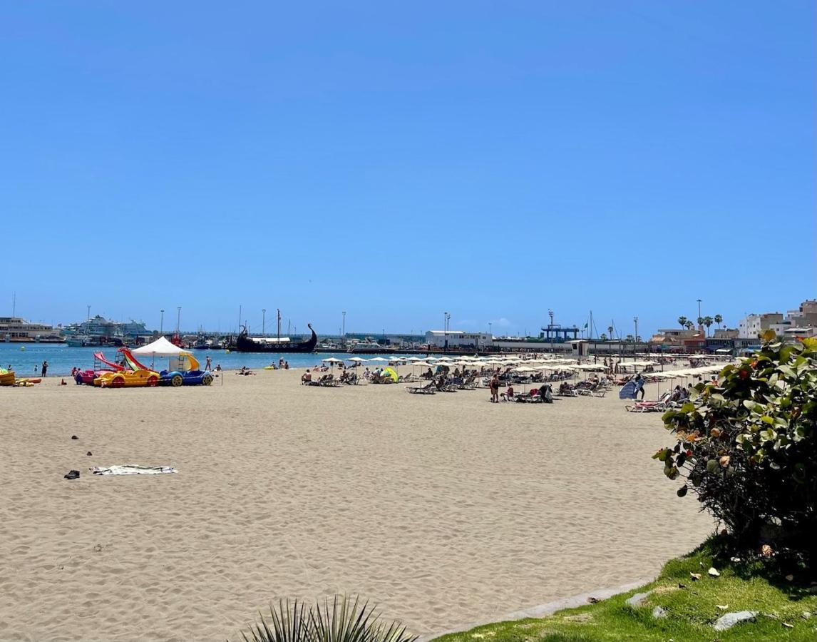 Beachfront Apartment With Ocean Views Los Cristianos  Exterior photo