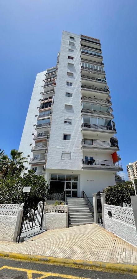 Beachfront Apartment With Ocean Views Los Cristianos  Exterior photo